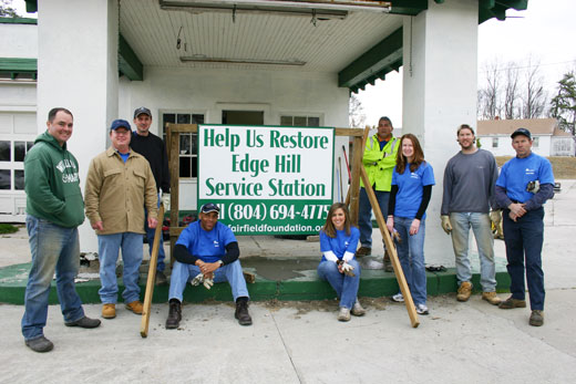 Volunteers at work, Gloucester. VA
